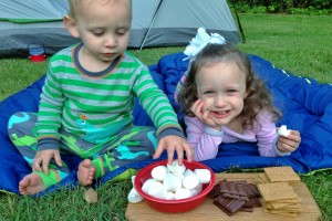 charlie and ava eating smores