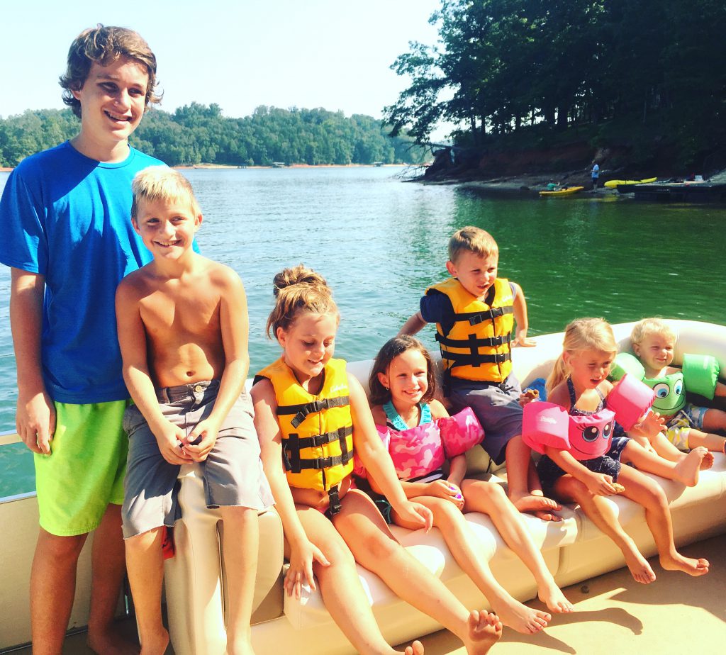 cousins-on-the-dock-at-tugaloo